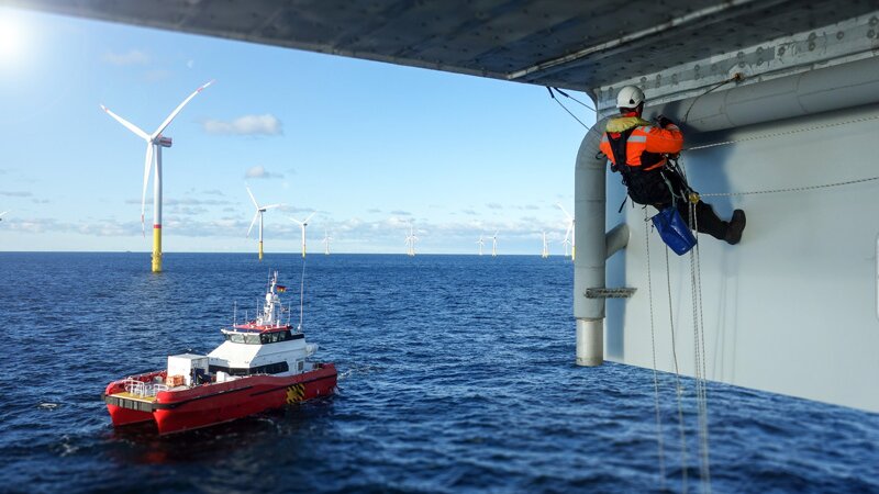 Man working in the sea 