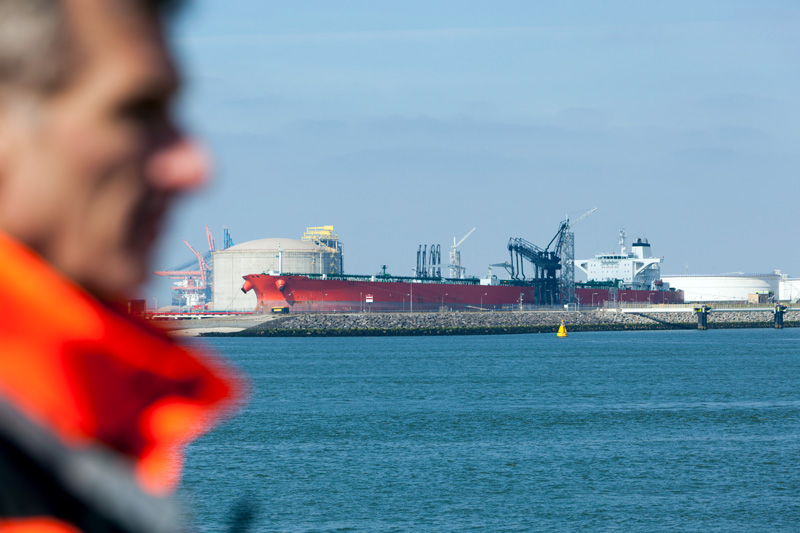 Cargo container ship